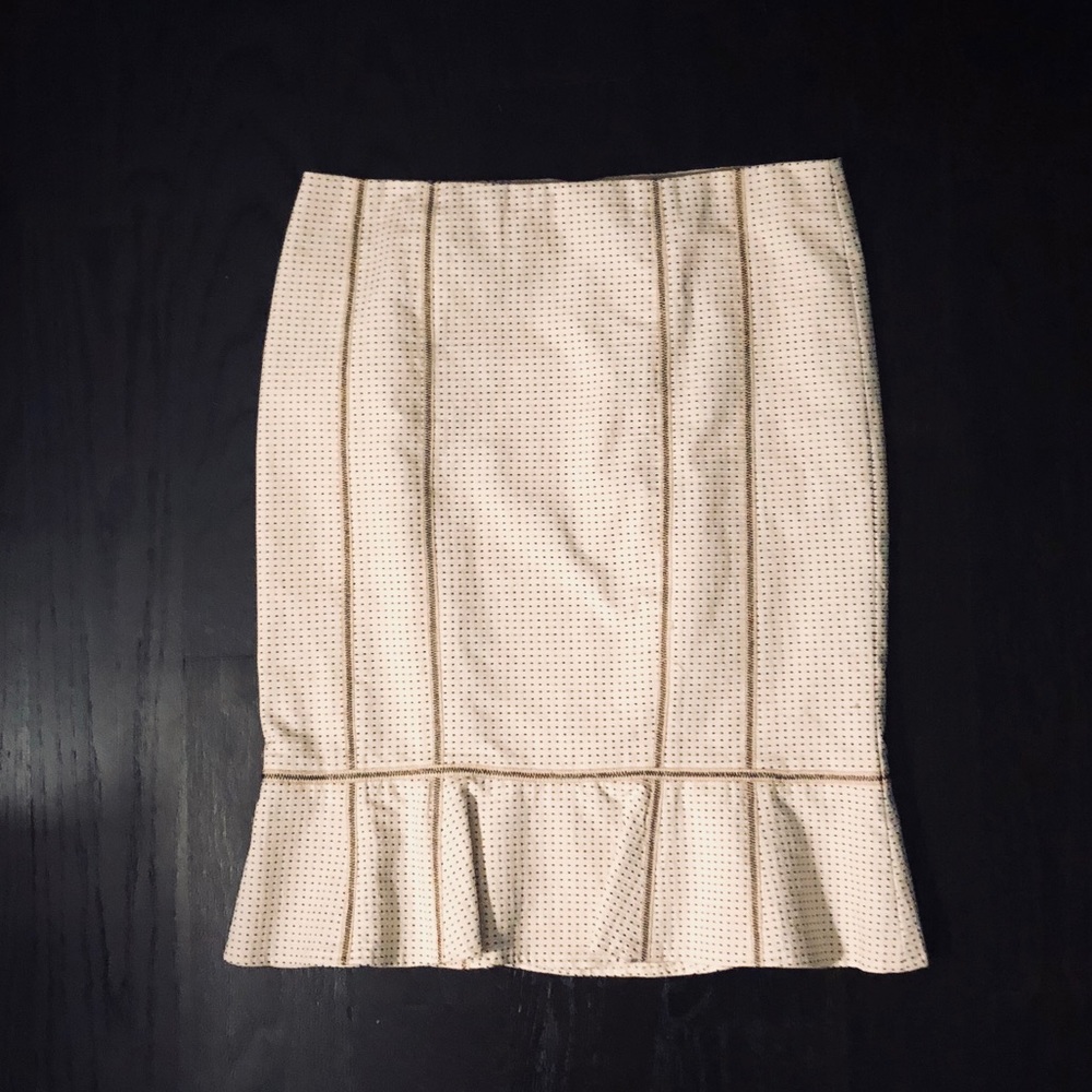 Pencil Skirt. Size 0 Nanette Lapore